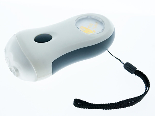 Solar Charged Bright Dynamo LED Latarka 2h Runtime RoHS Certification