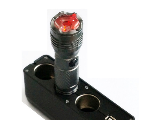 Red / Silver Starlite EDC LED Flashlight Rechargeable Type Przełącznik wciskany